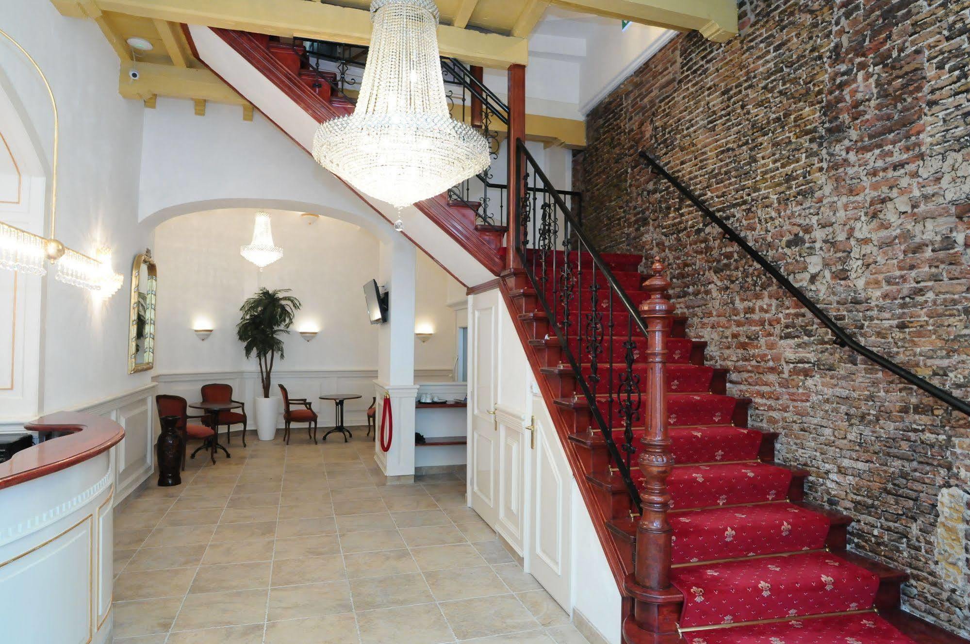 Hotel De Gulden Waagen Nimega Esterno foto